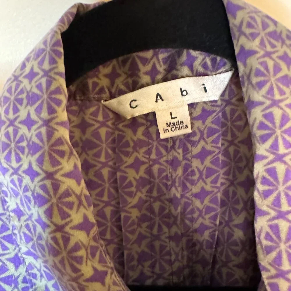 Cabi 100% Silk Geometric Shirt - Picture 2 of 8